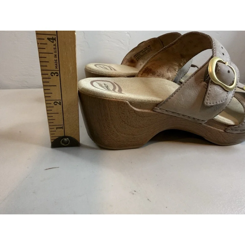 Dansko Sophie Taupe Leather Wedge Sandals US 9.5 10 2.25